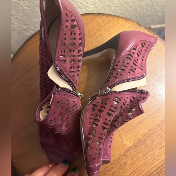 Calvin Klein Purple Mix Peep Toe Cuban Heel Zip Up Heels Size 6.5 - Picture 12 of 16